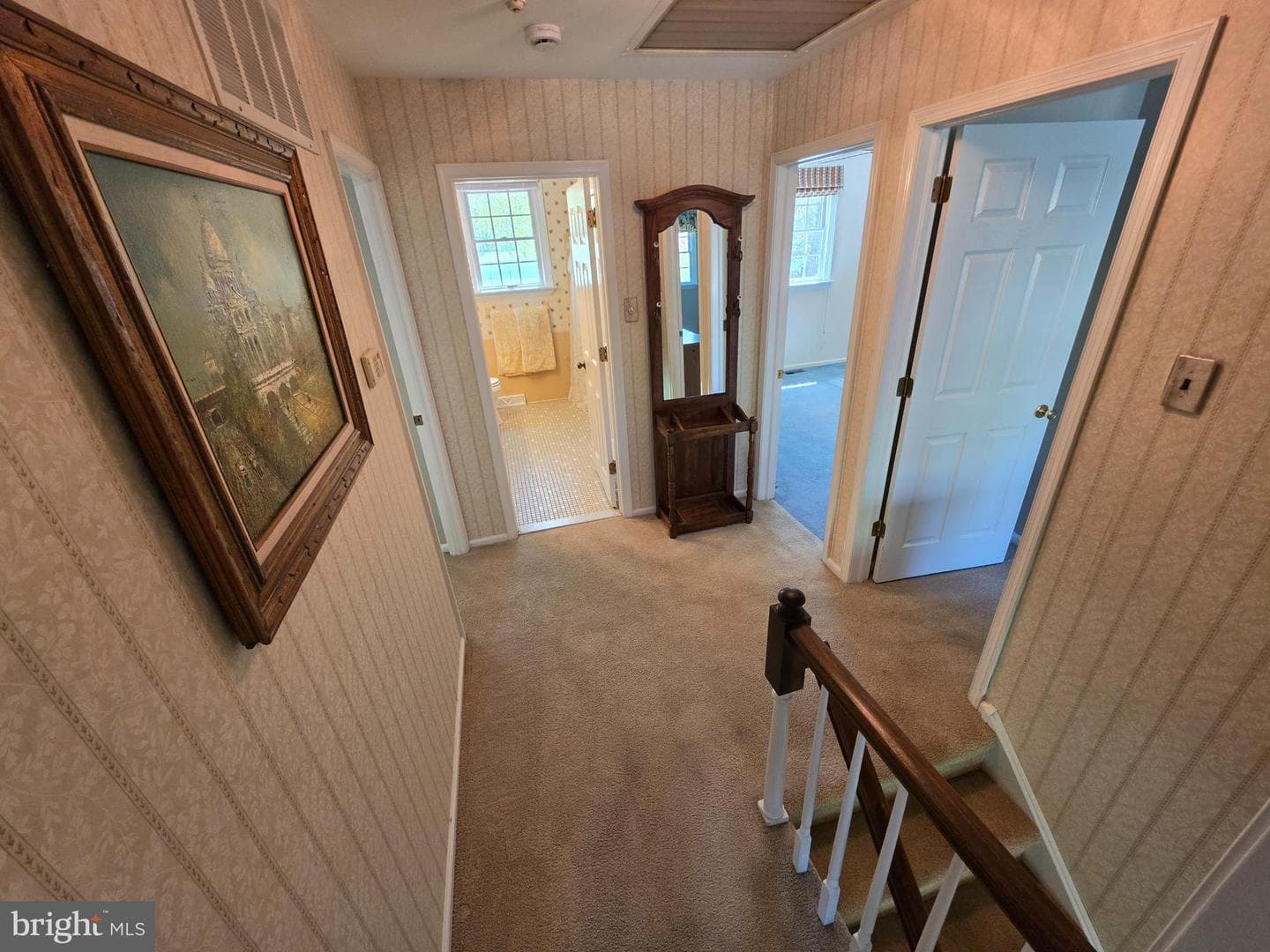 325 Charles Street photo 31