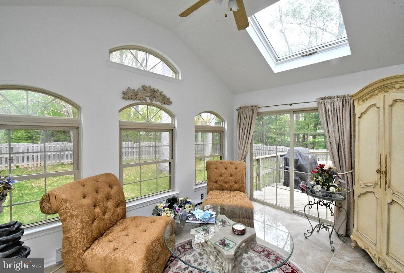 695 Friar Drive photo 25