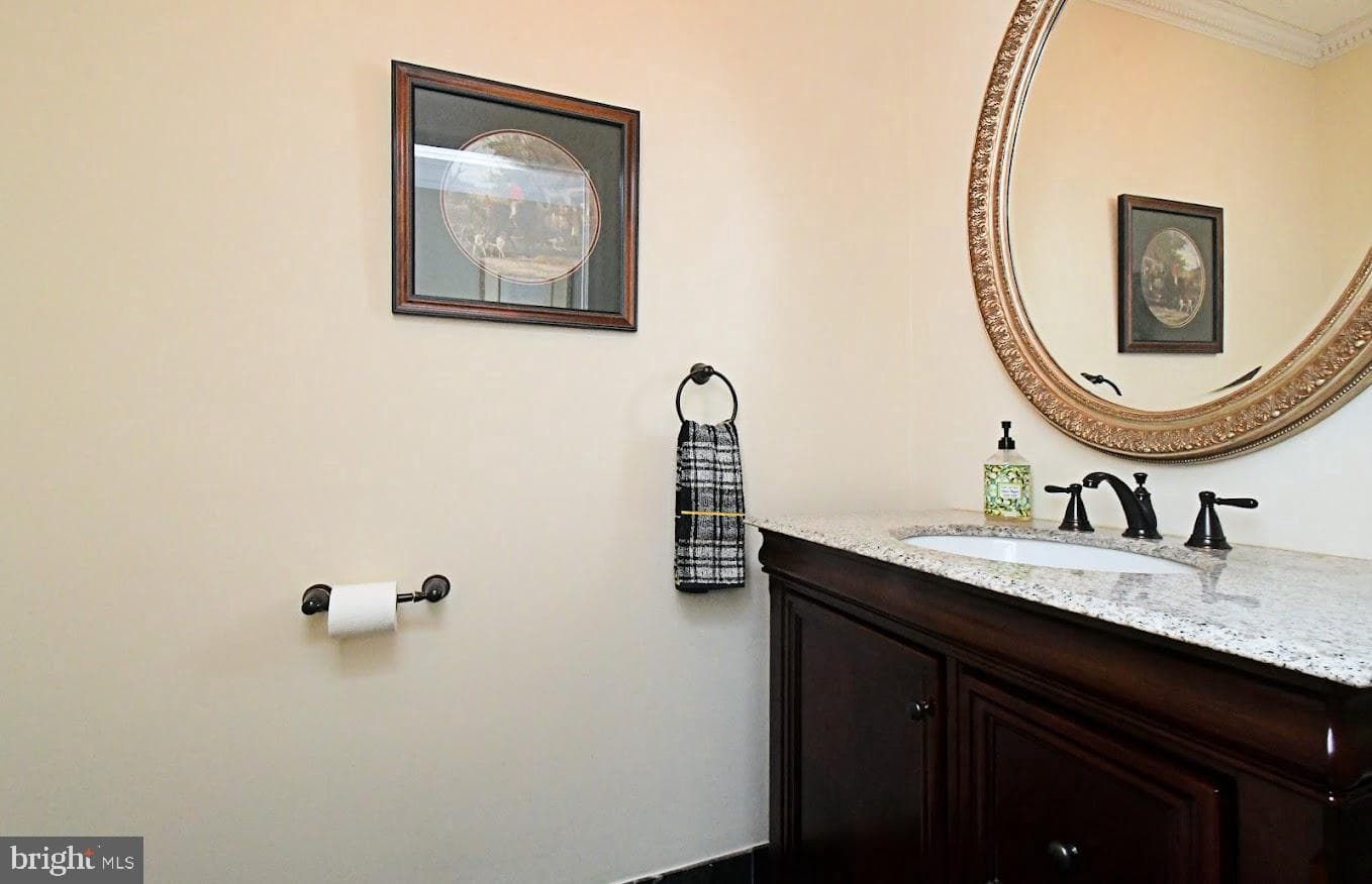 695 Friar Drive photo 36
