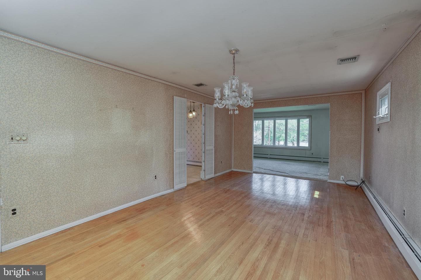 2323 Lakeview Drive photo 11