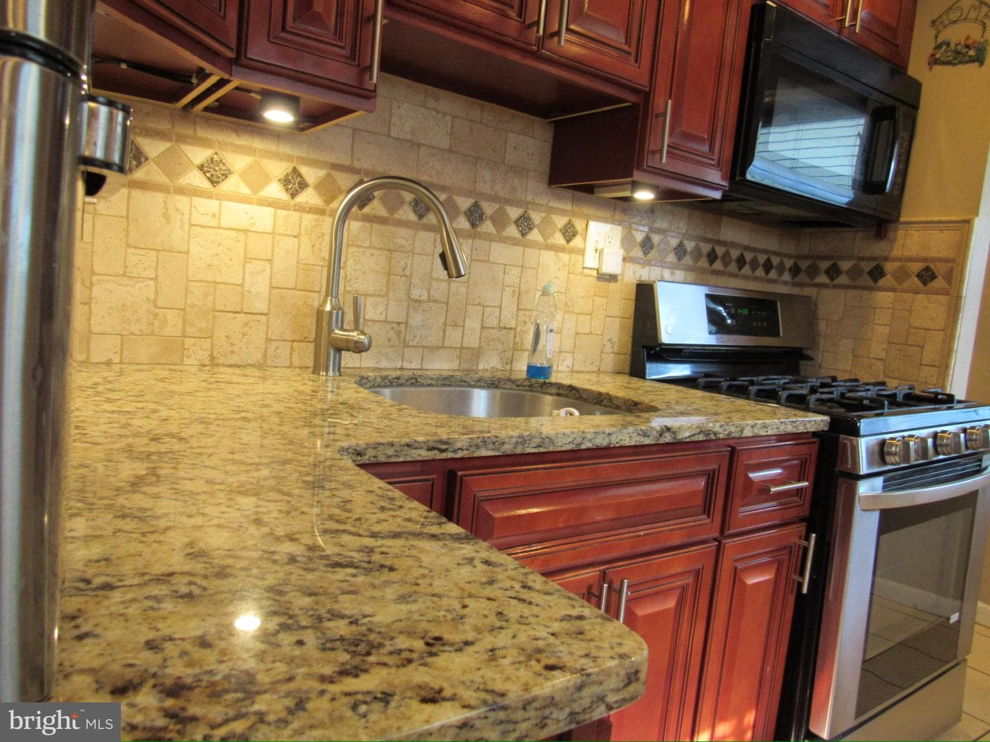906 Spencer Drive photo 12