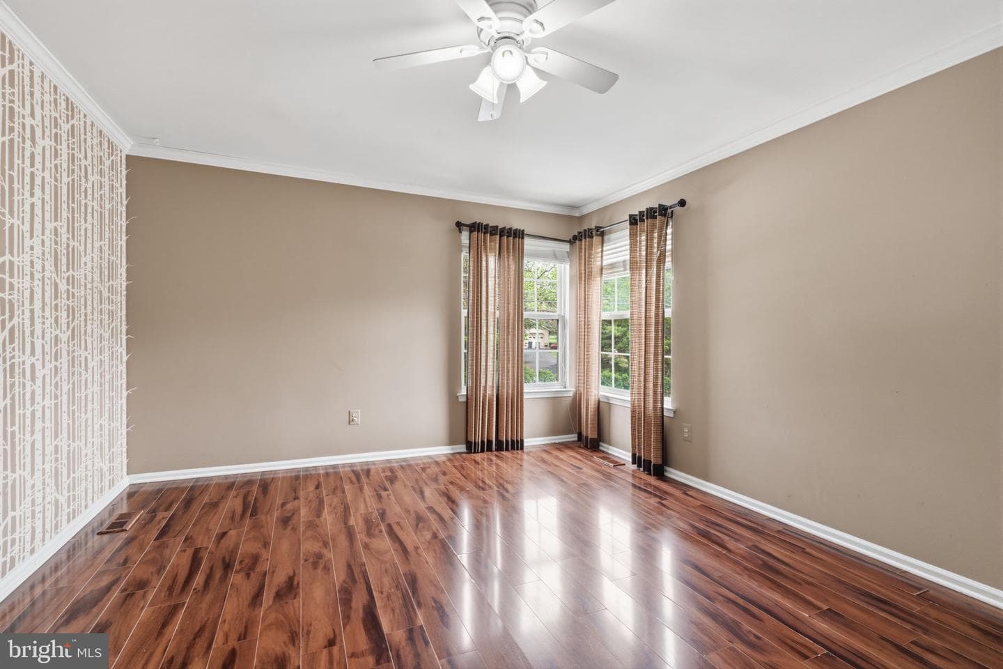 2641 Fawn Lane photo 35