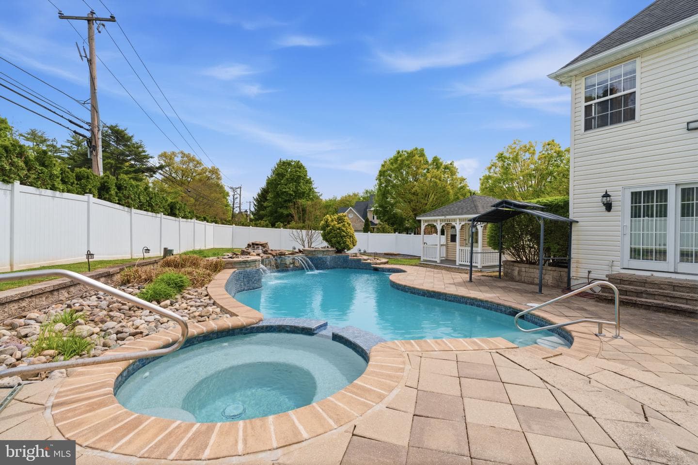 2641 Fawn Lane photo 45