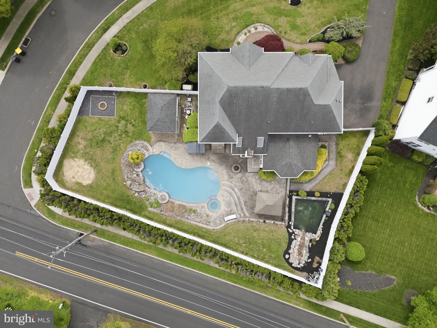 2641 Fawn Lane photo 50