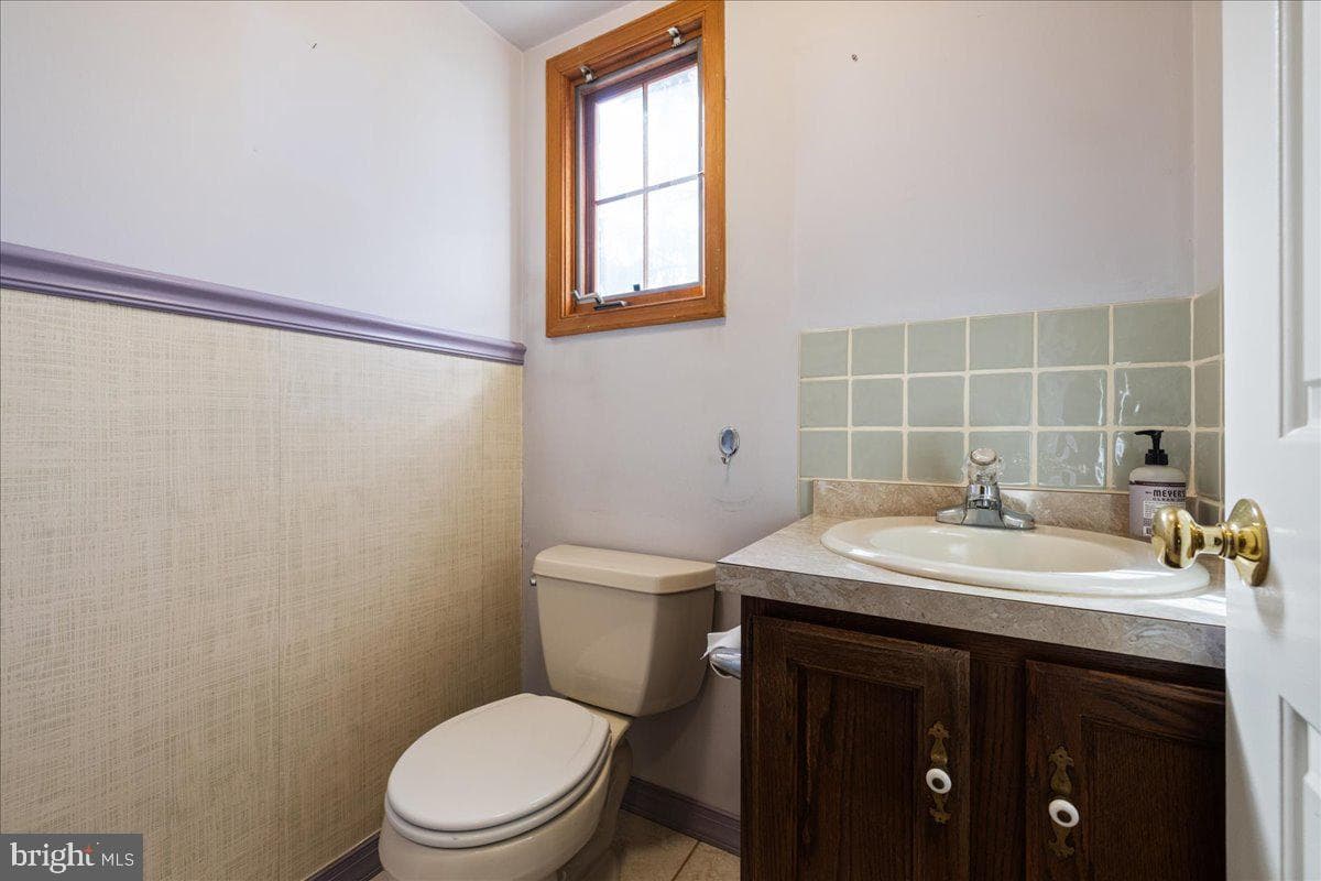 204 Poplar Road photo 15