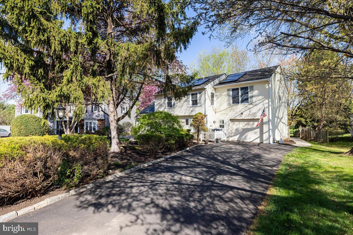 204 Poplar Road photo 3