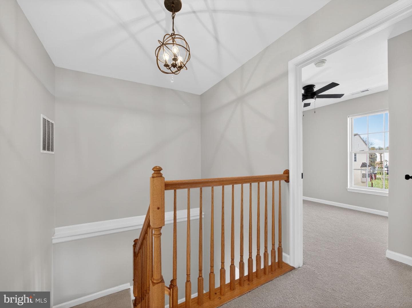 207 Windsor Court photo 26