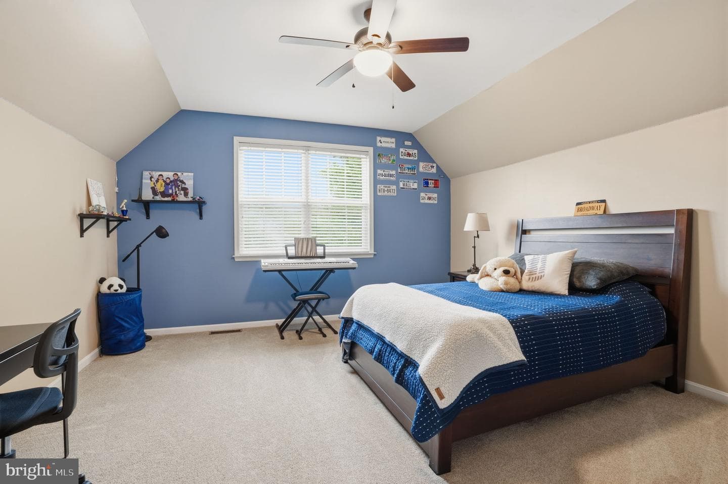 2088 Bedfordshire Road photo 41