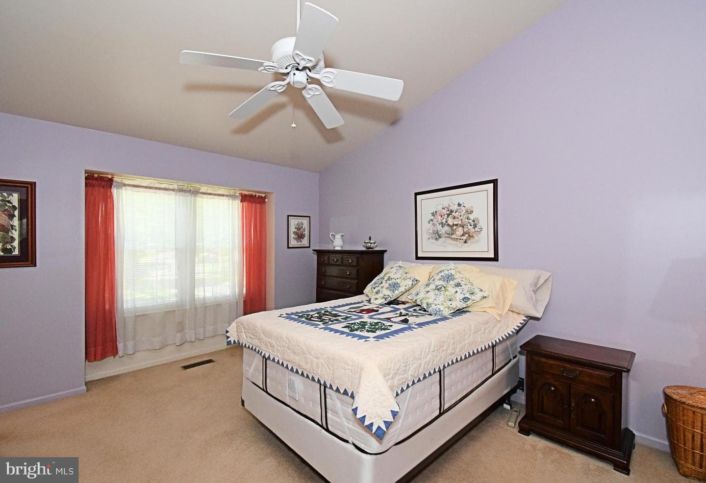 331 Ivanhoe Court photo 20