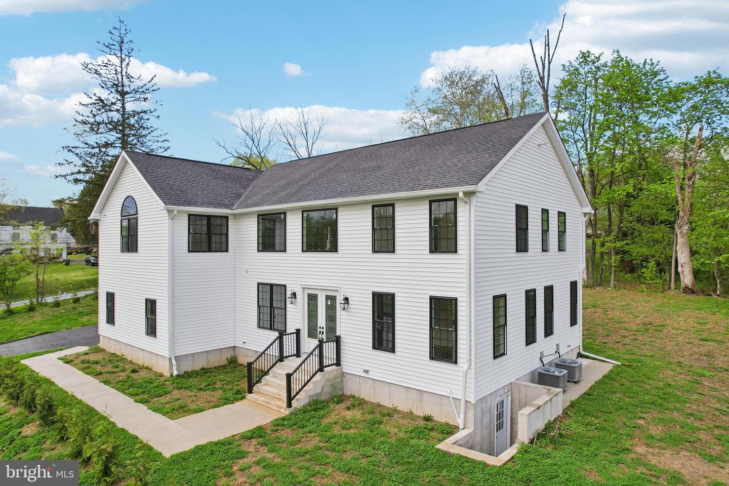 2627 County Line Rd, Chalfont