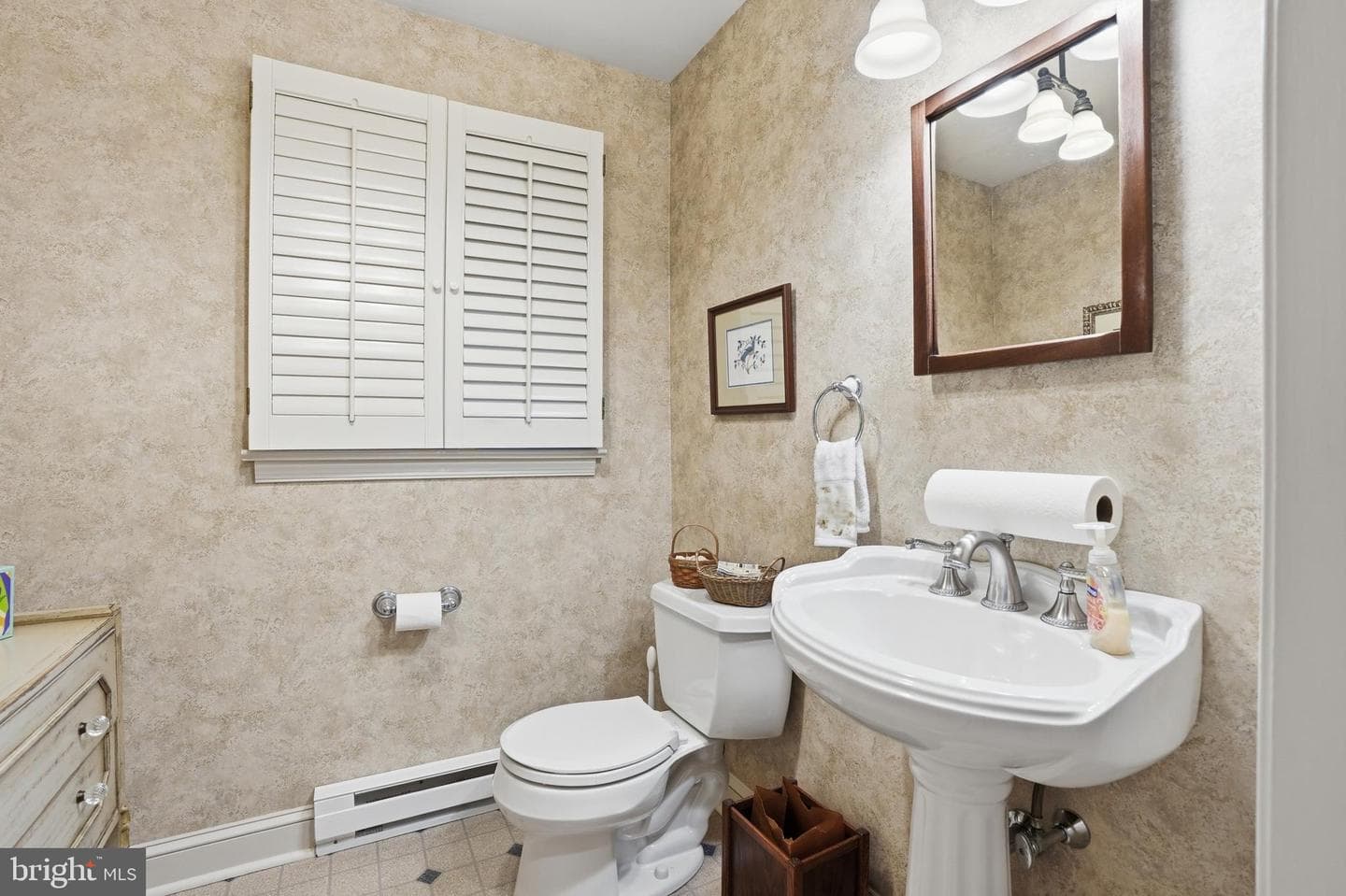 228 Chestnut Valley Drive photo 14