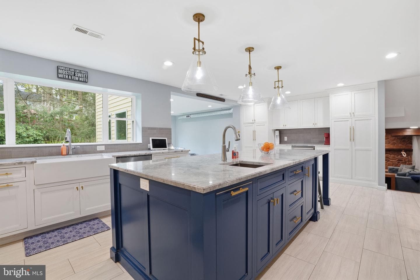 1040 Harvard Drive photo 4