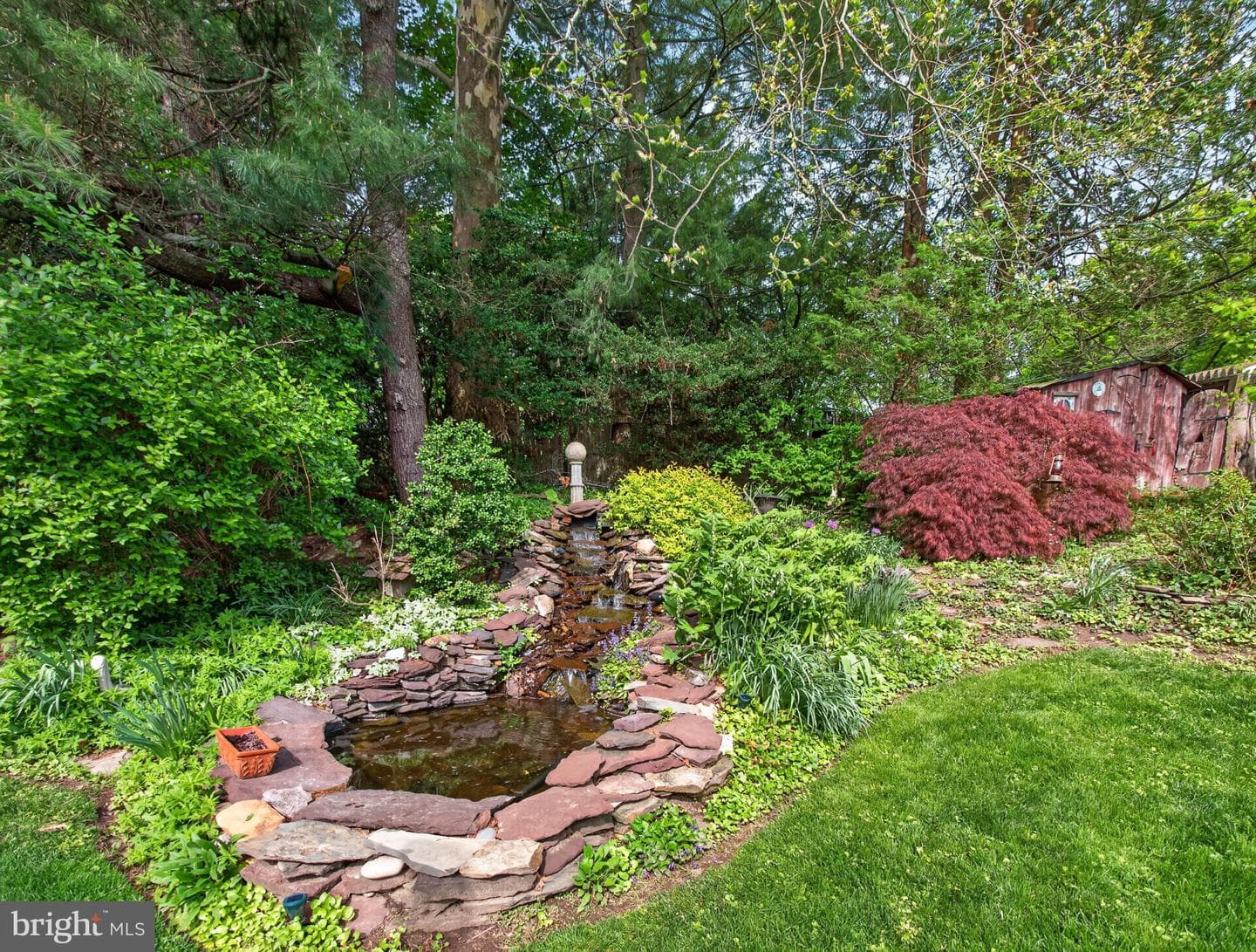1 Upton Lane photo 41