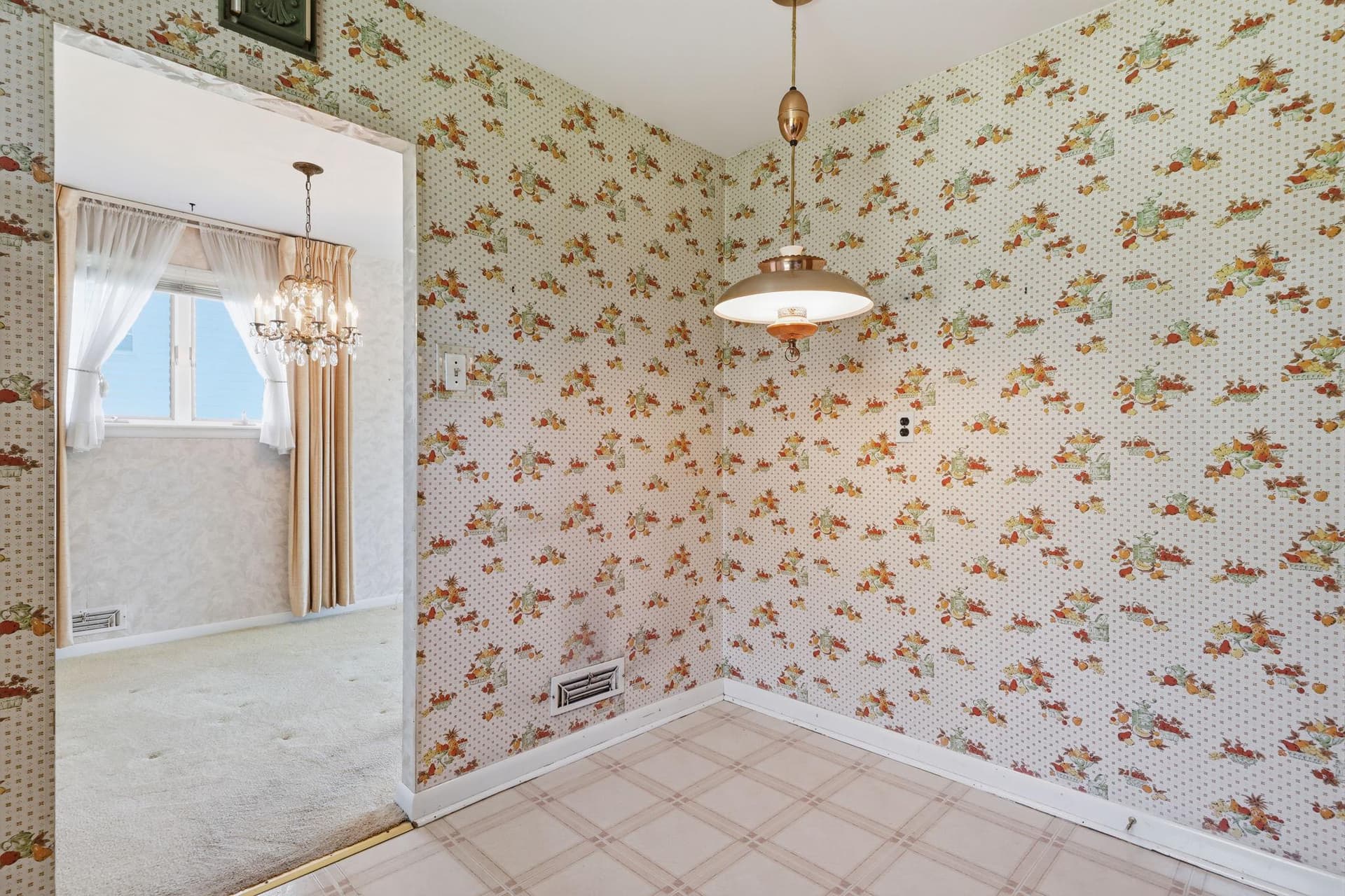 903 Pine Road photo 9