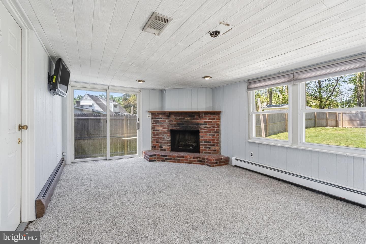 25 Vermillion Lane photo 18