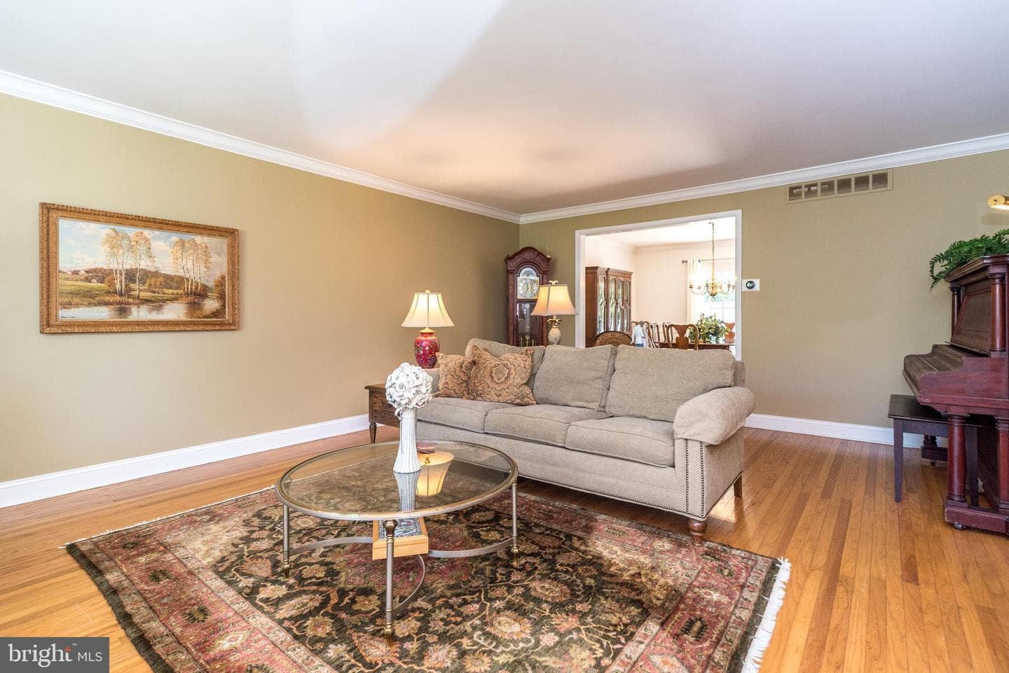 216 Windsor Drive photo 12