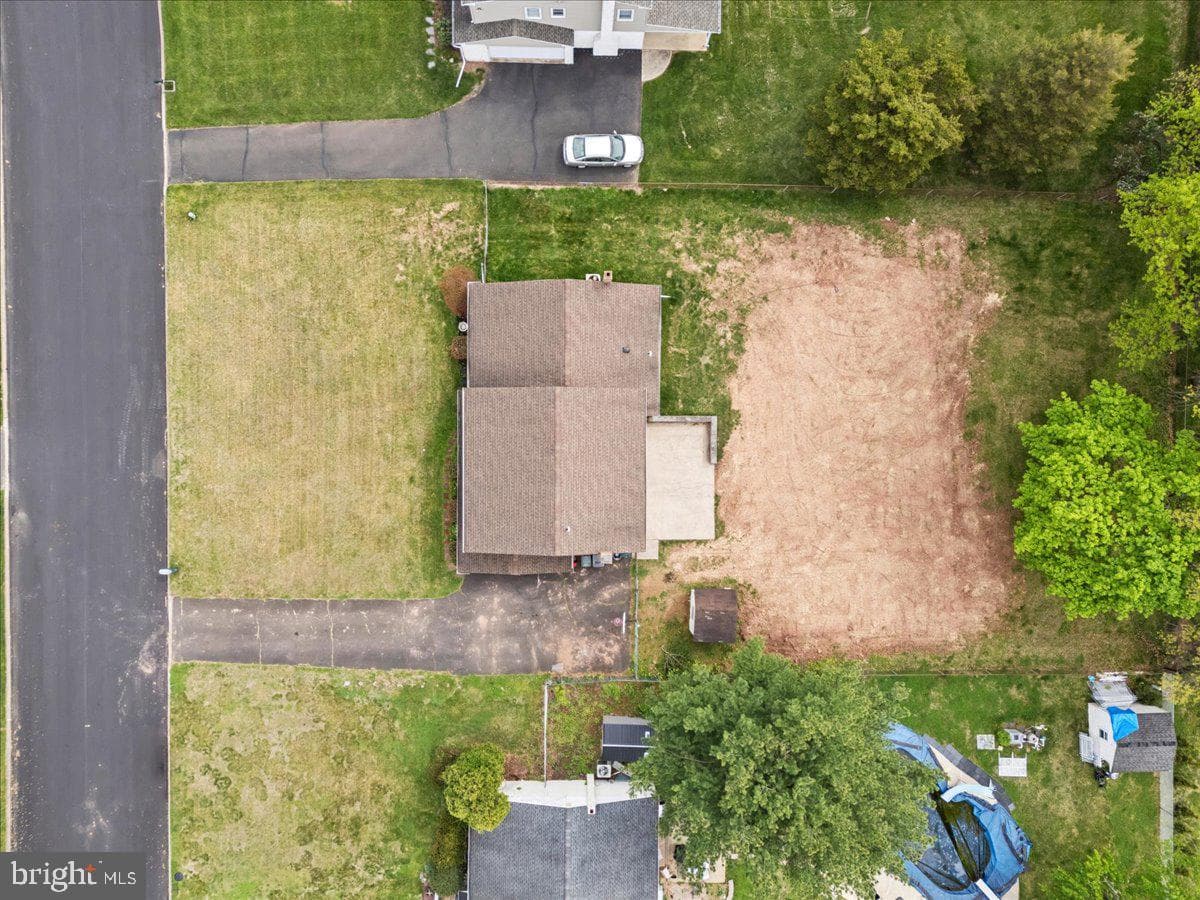 64 Gelder Drive photo 30