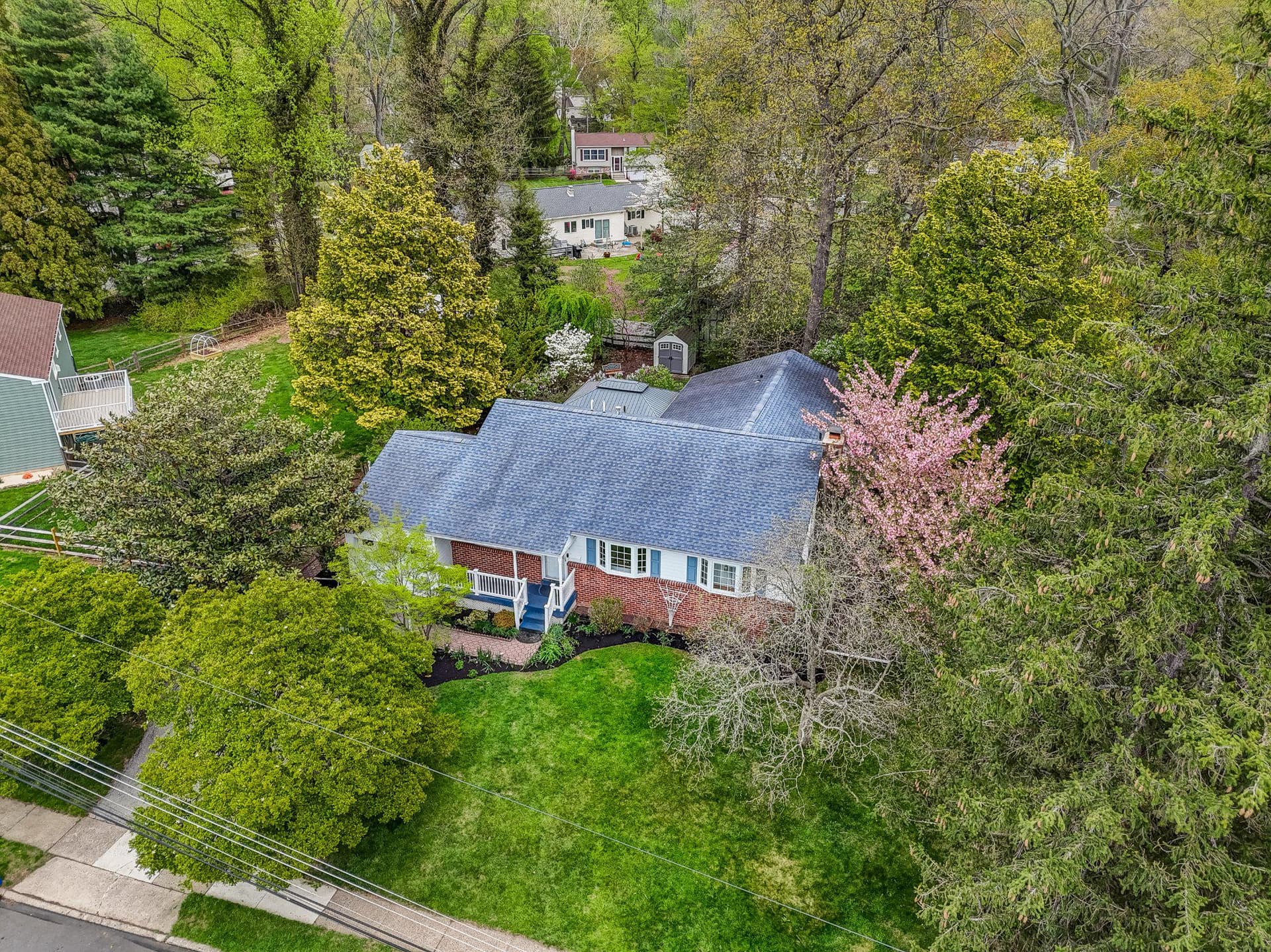 931 Cornell photo 41