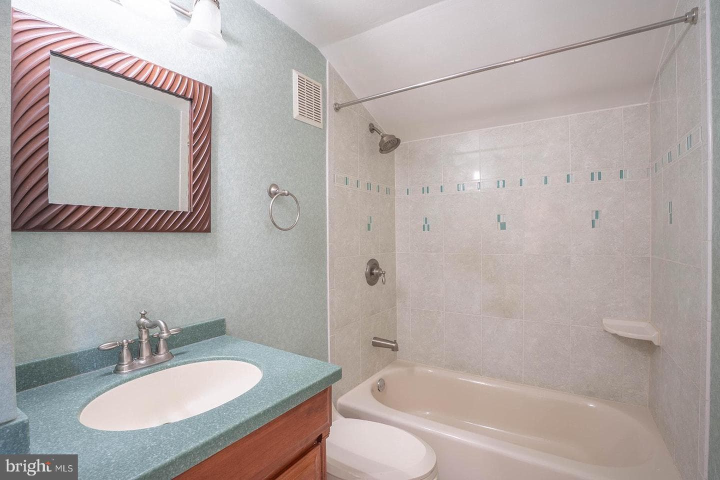 25 Cobalt Ridge Drive N photo 18