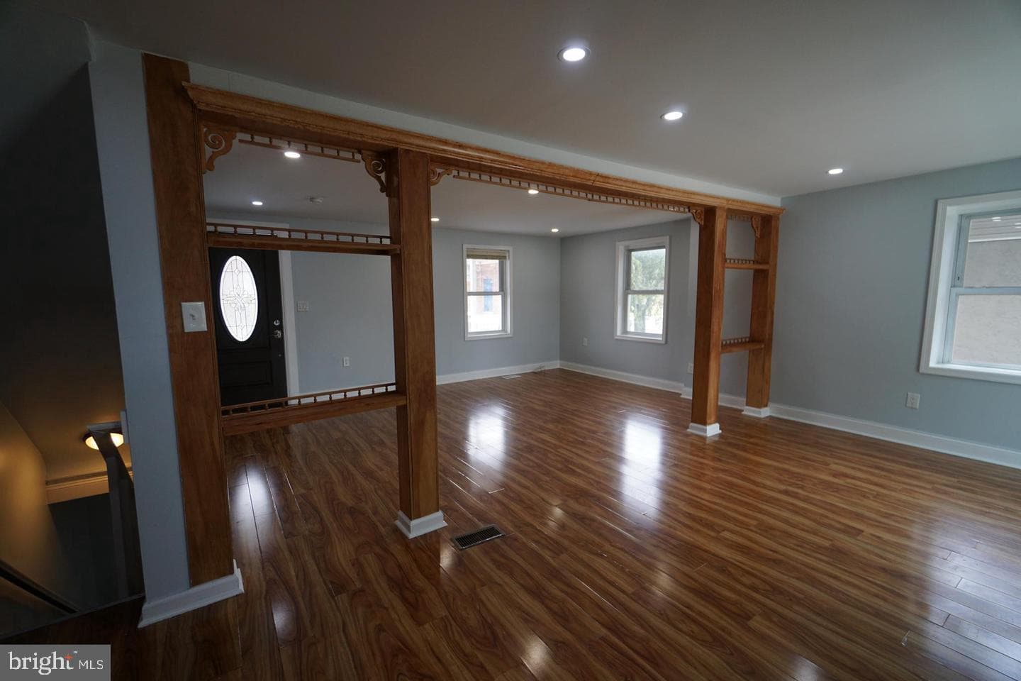 121 Walnut Avenue photo 7