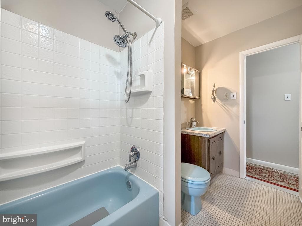 3041 Sheppard Road photo 32