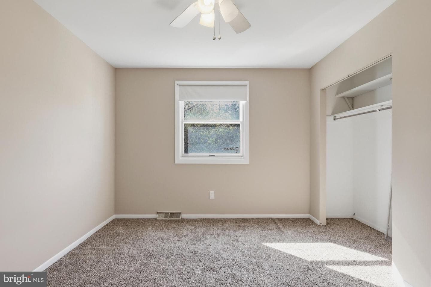 1304 Sturbridge Drive photo 18