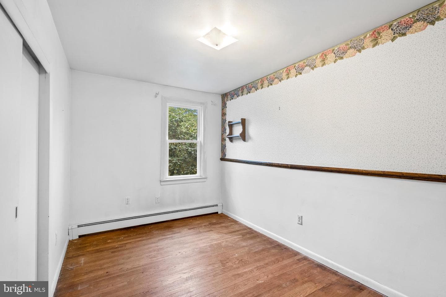 105 Spring Avenue photo 22