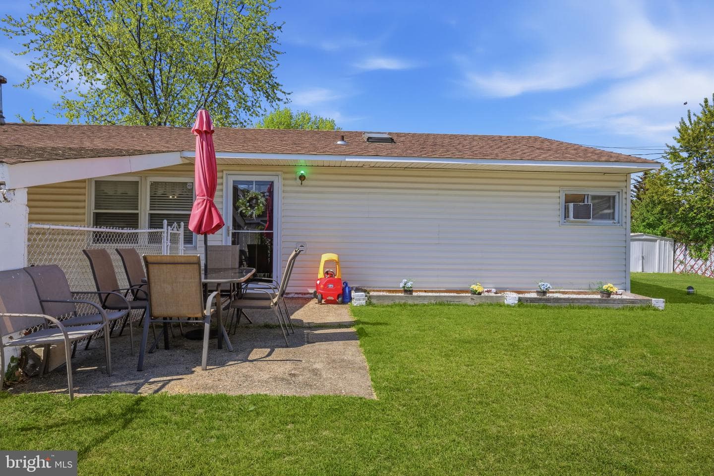 14 Dewberry Lane photo 31