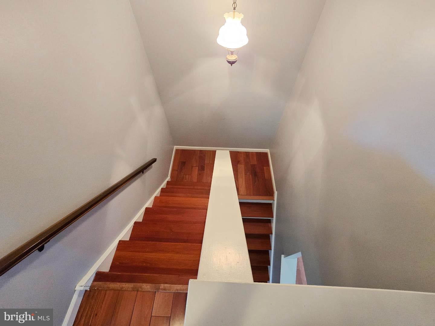 5 E Ridge Mews photo 11