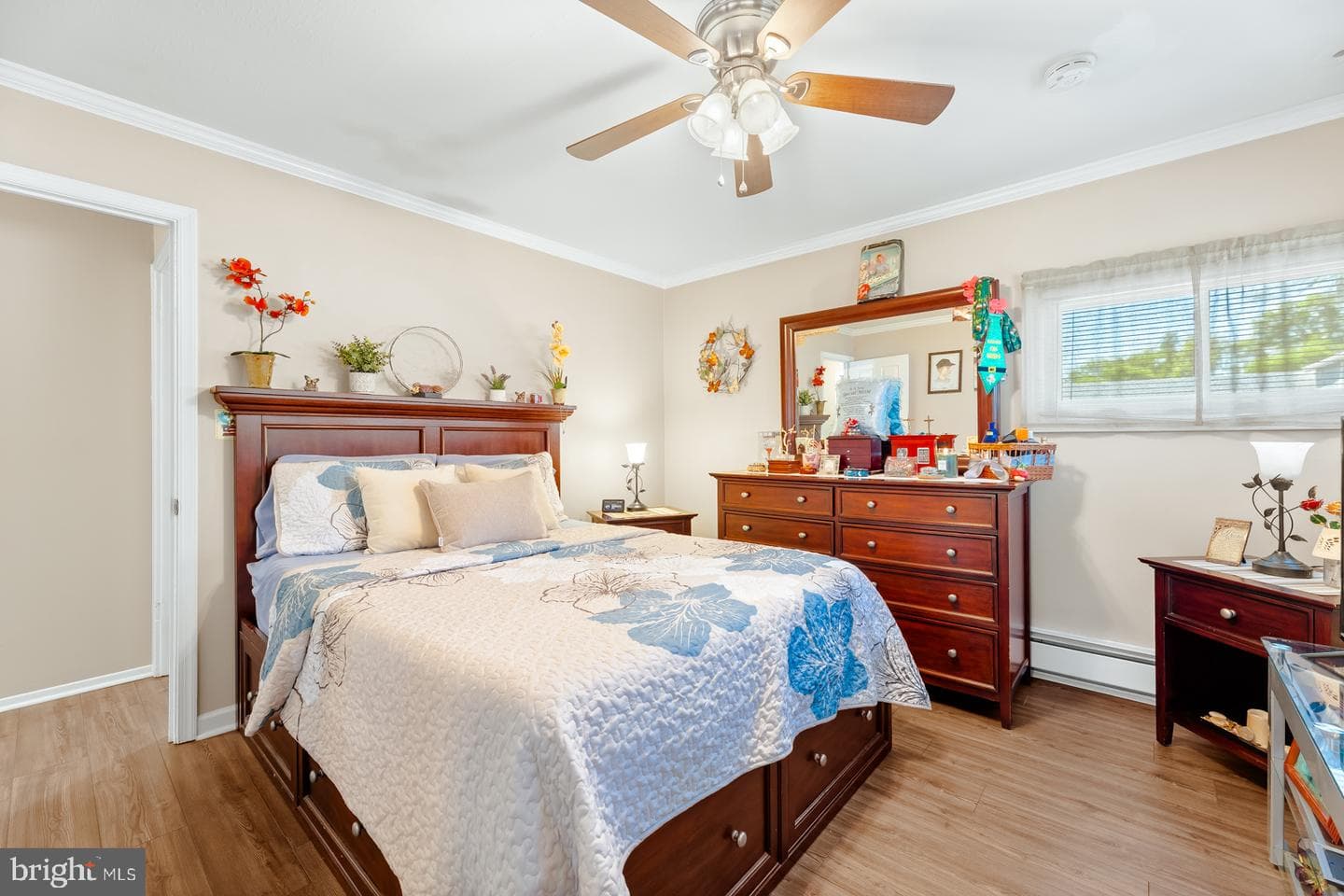 11 Midwood photo 16