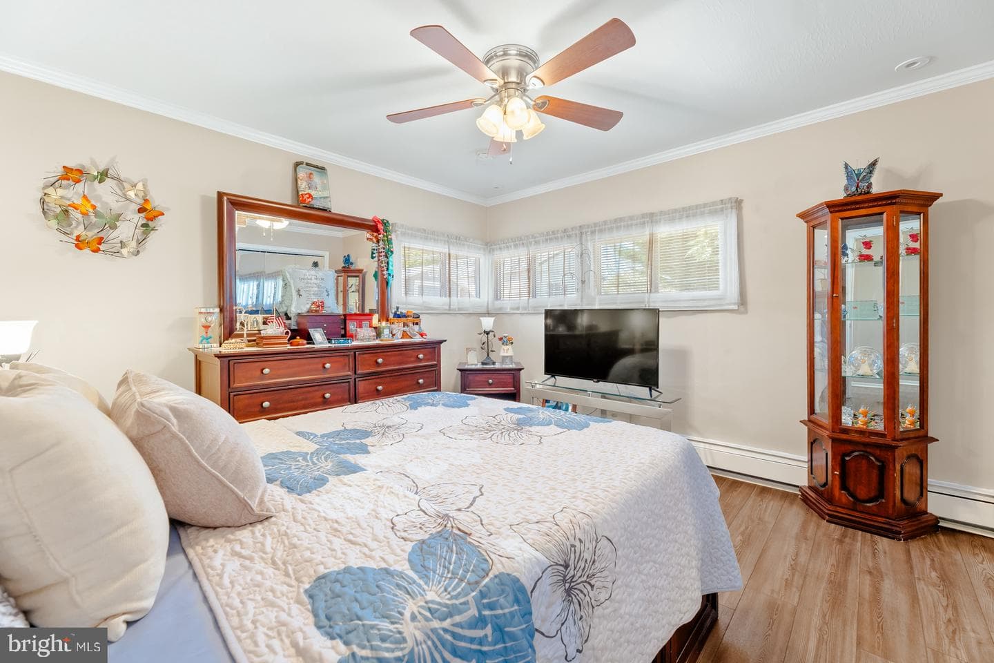 11 Midwood photo 17