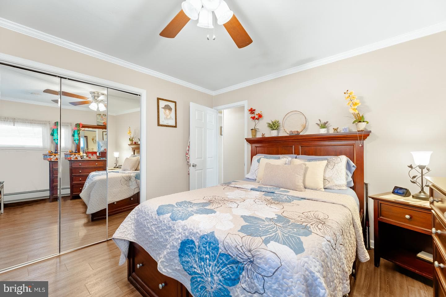 11 Midwood photo 18