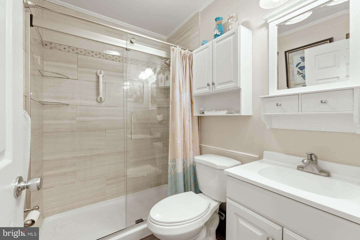 11 Midwood photo 19