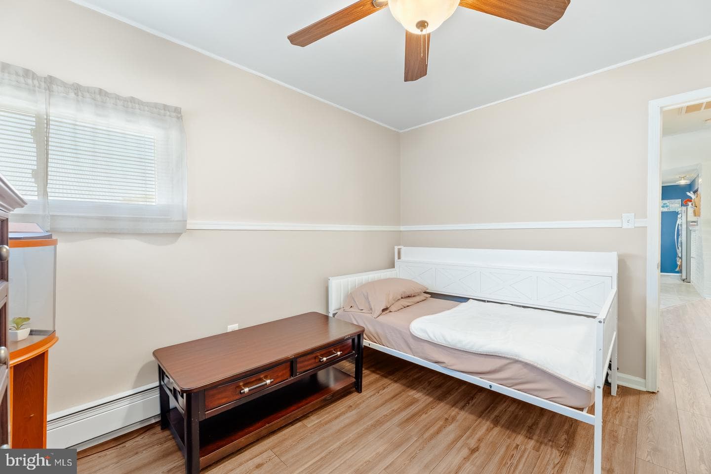 11 Midwood photo 22