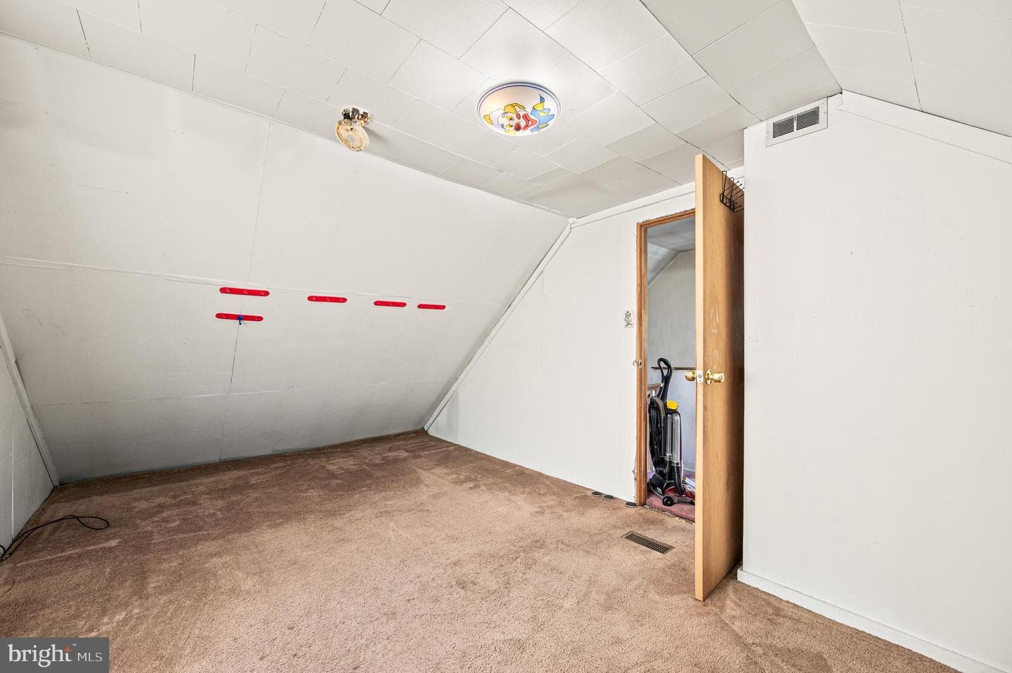 589 Elbridge Road photo 11