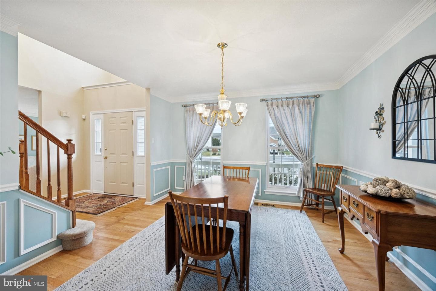 1008 Canter Circle photo 2
