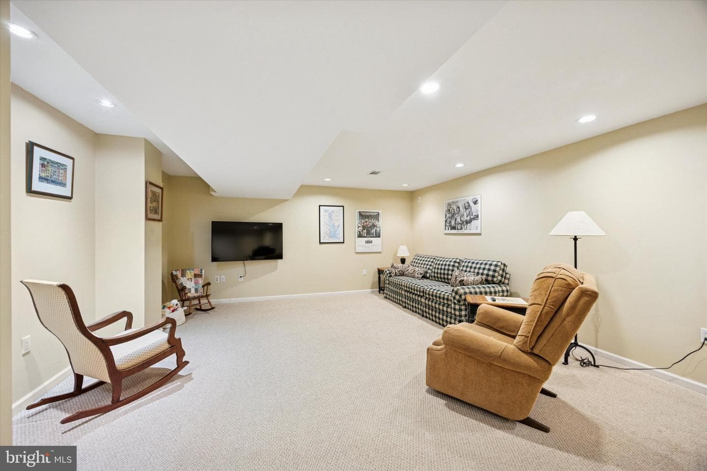 1008 Canter Circle photo 23