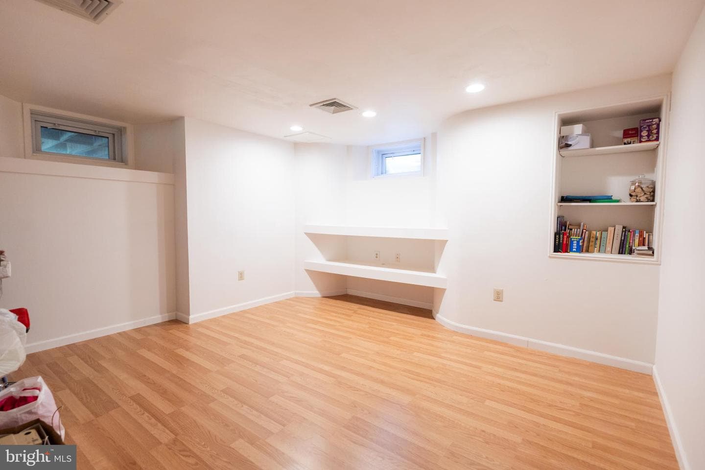 6 Bellwood Drive photo 15