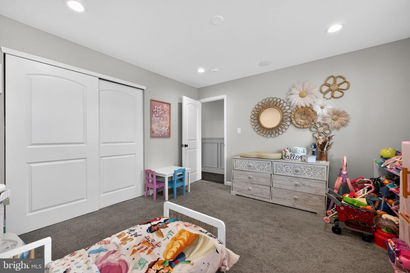 41 Stream Lane photo 21