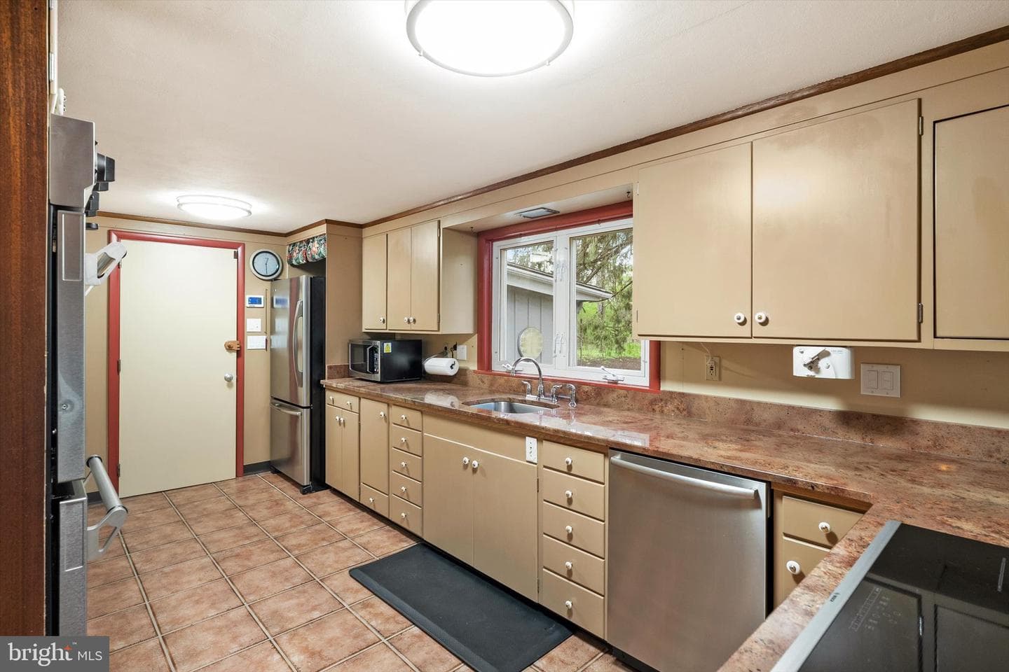 6783 Chapel Road photo 15