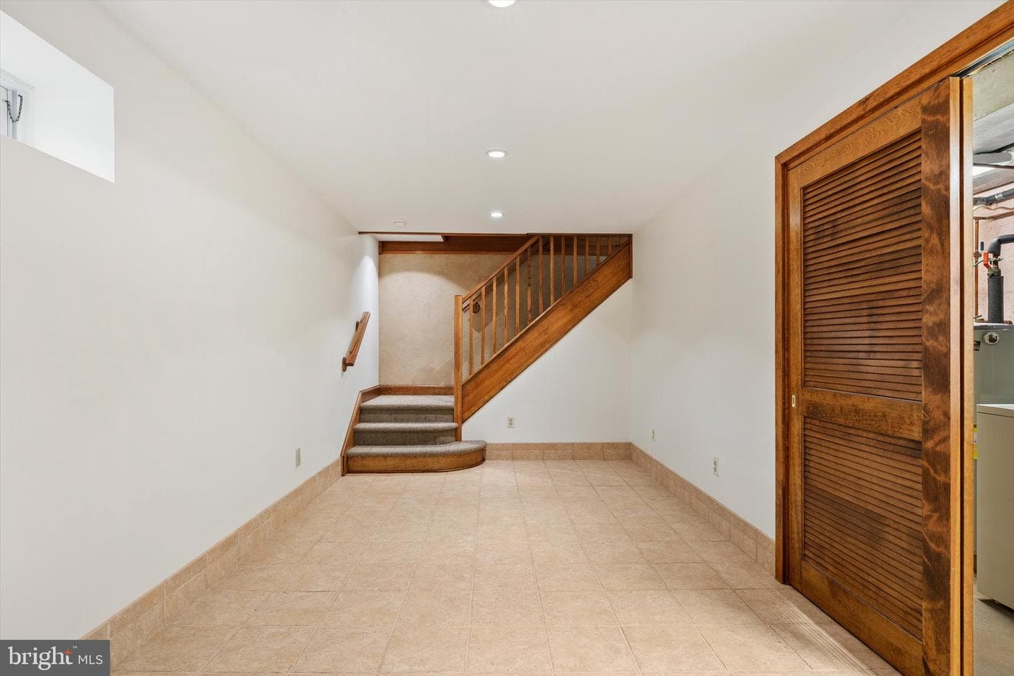 6783 Chapel Road photo 22