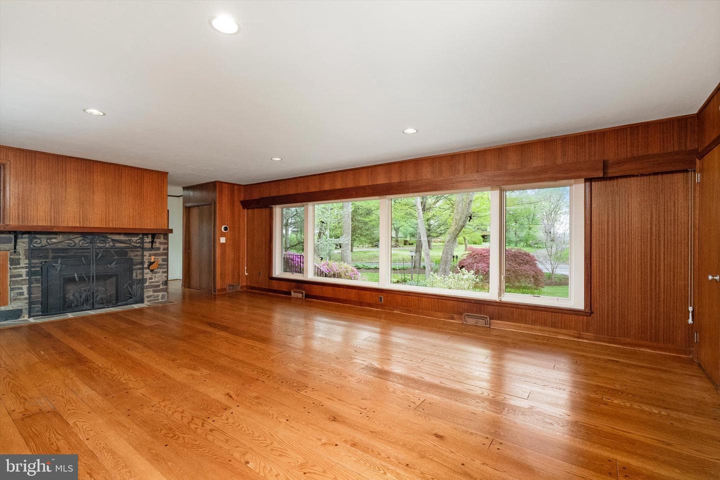 6783 Chapel Road photo 7