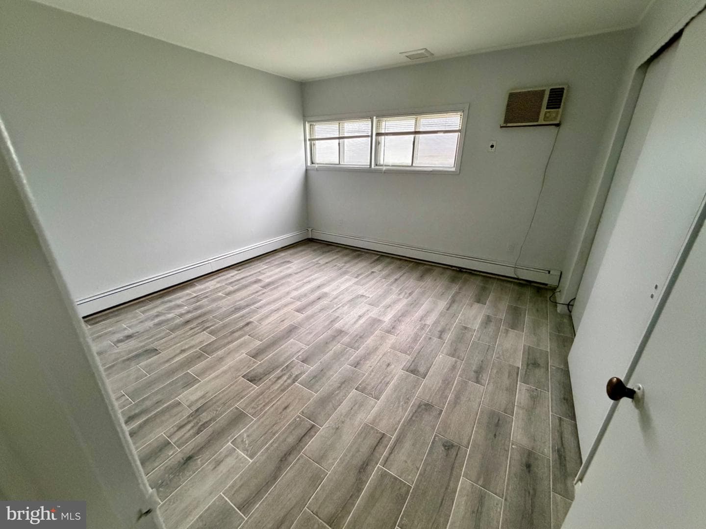188 Farmbrook Drive photo 17