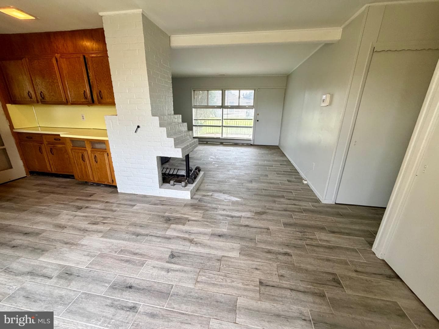 188 Farmbrook Drive photo 7