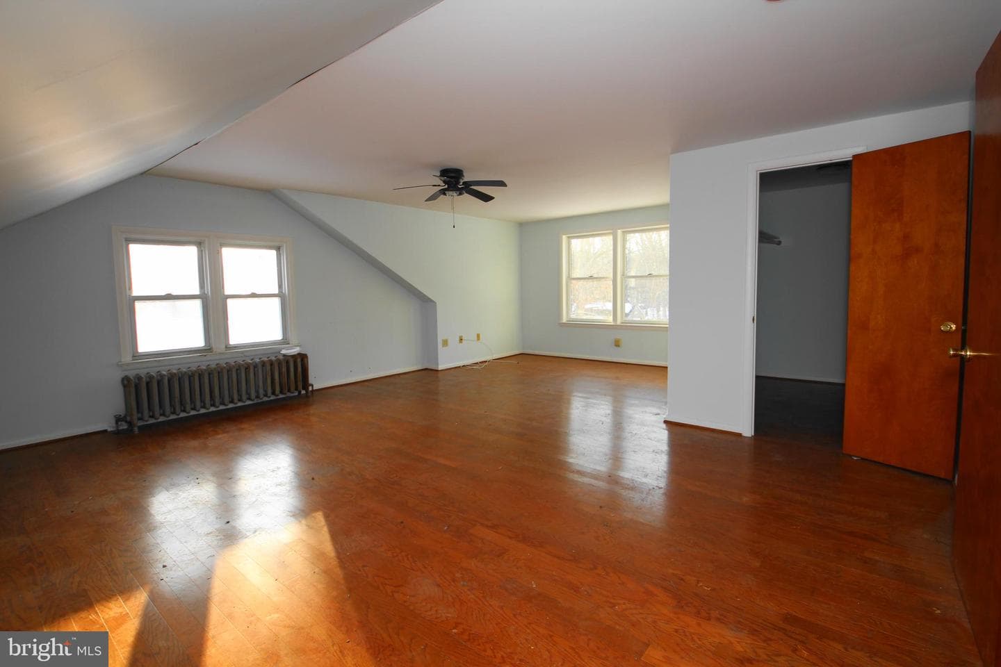 319 Fairhill Road photo 14