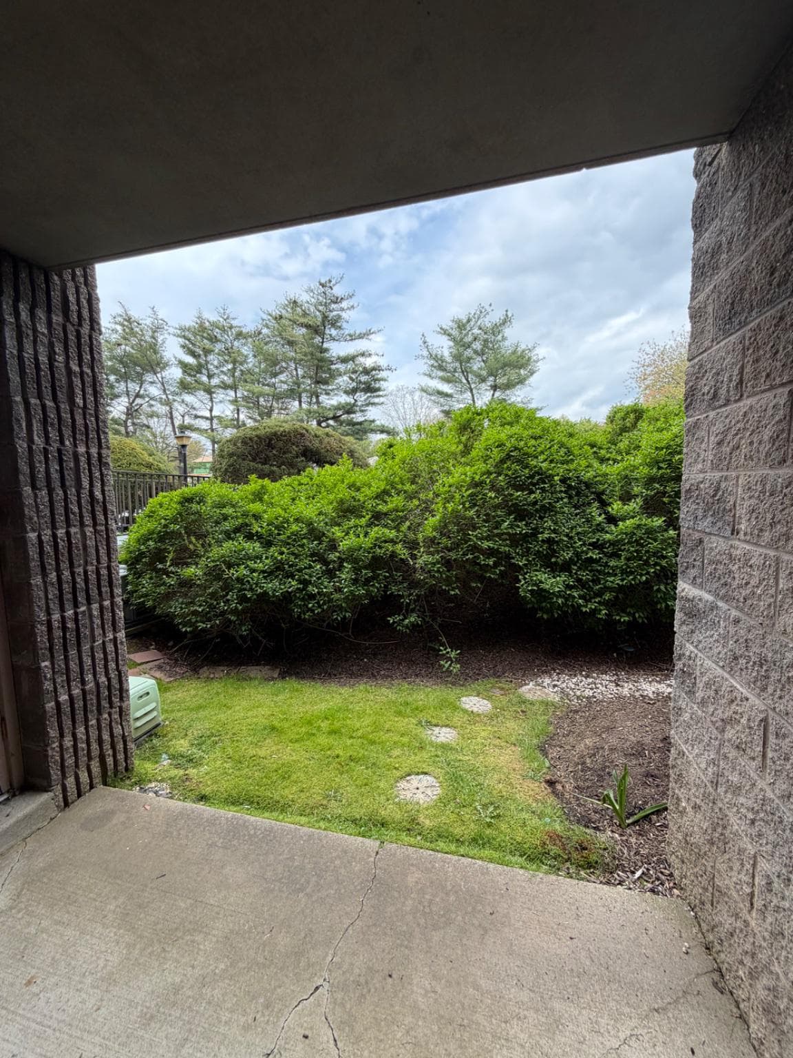 111 Leedom Way photo 10