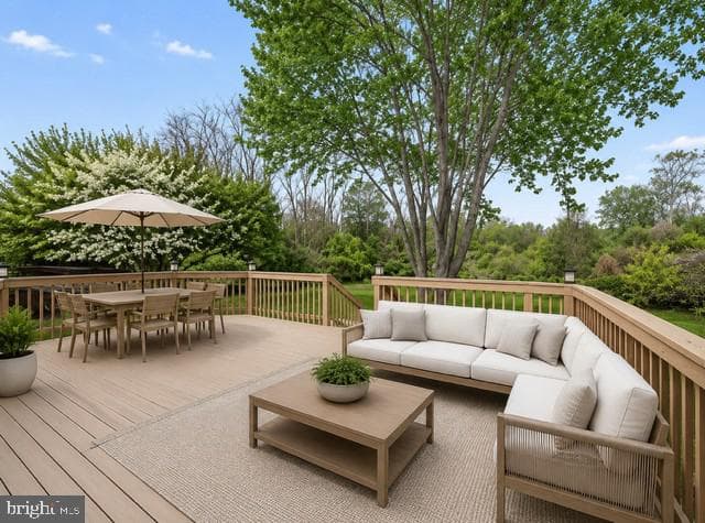 333 Basswood Circle photo 11