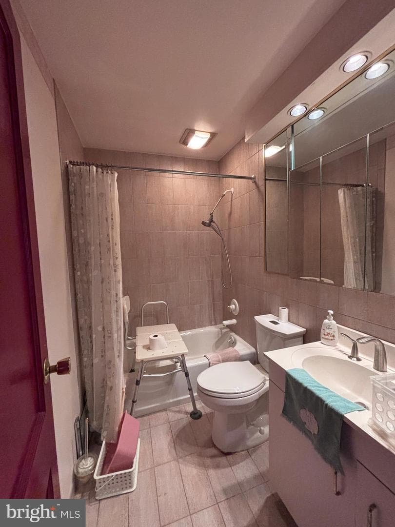 415 Berkshire Road photo 15