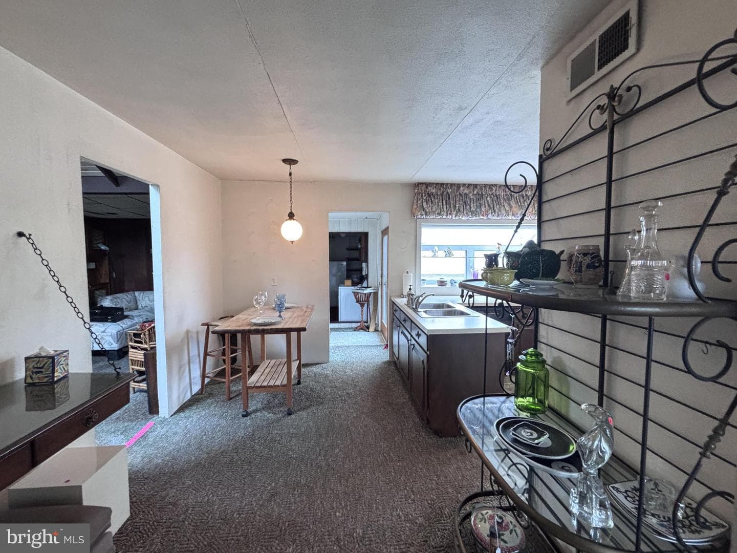 415 Berkshire Road photo 4