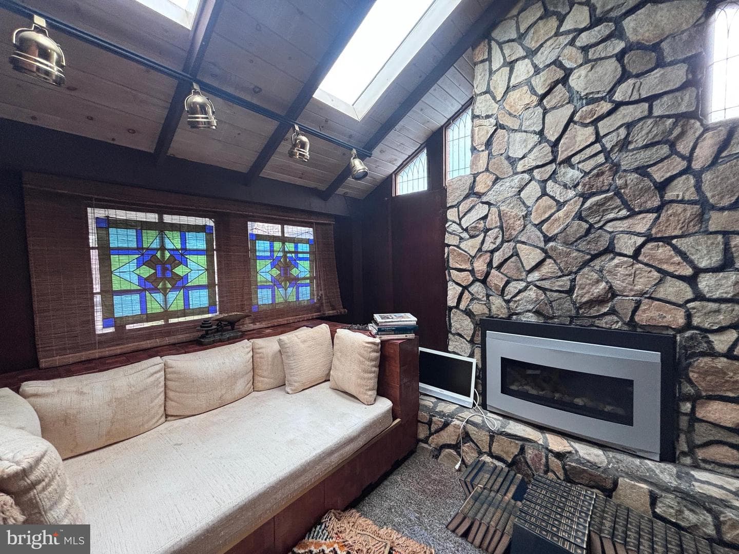 415 Berkshire Road photo 9